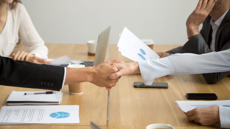 Benefits-of-hiring-e-commerce-design-and-platform-management-company